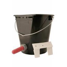 CALF BUCKET WITH TEAT AND VALVE