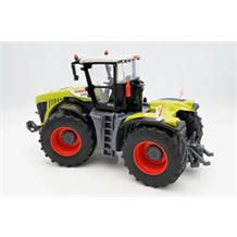BRITAINS CLASS XERION 5000 TRACTOR