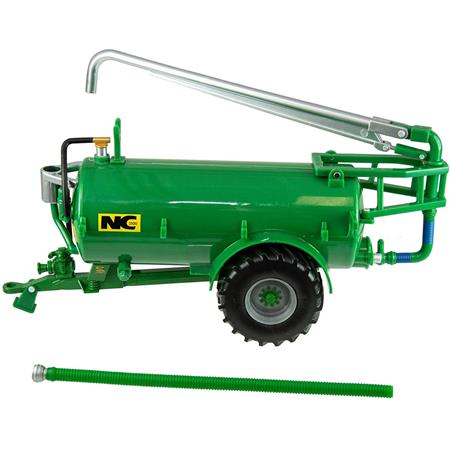 SLURRY TANKER ROADSIDE GREEN