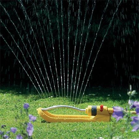 Hozelock Rectangular Sprinkler Plus 20 Jet 260m2