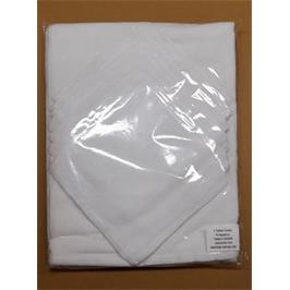 WHITE TABLE CLOTH 140CM X 240CM AND NAPKINS