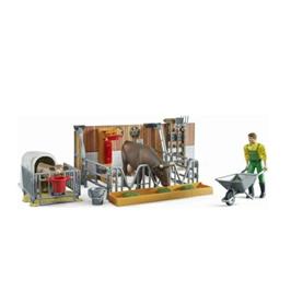 BWORLD COW &amp; CALF BARN WITH FARMER